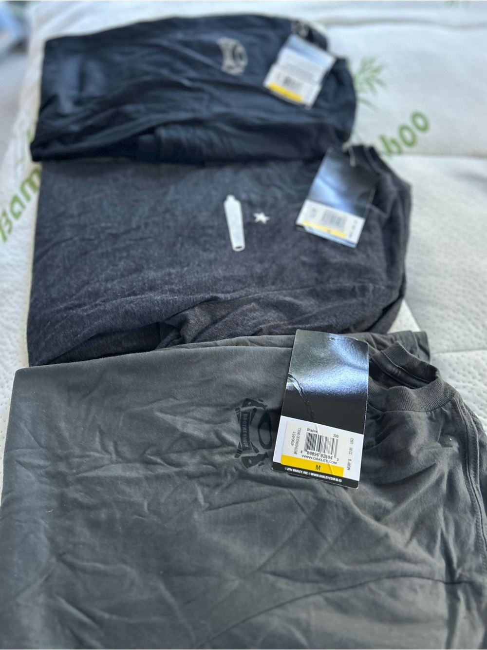 Lot of 3 Men’s NWT Oakley Tees Size Medium